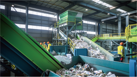 リサイクル前の仕分けの様子